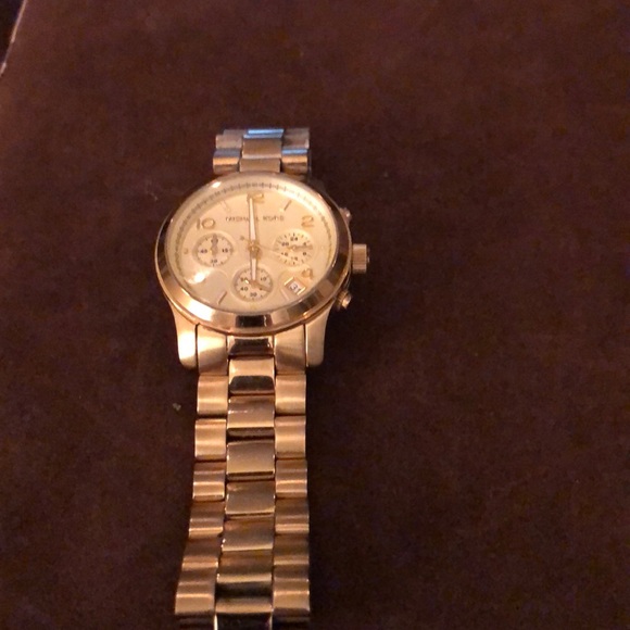 Michael Kors Accessories - Michael Kors women’s watch